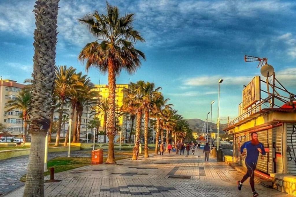 Playa Huelin Beach Màlaga Exteriér fotografie